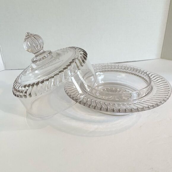 Fabulous French Vintage Glass Dome/Cloche and Glass Plate - Picture 4 of 4